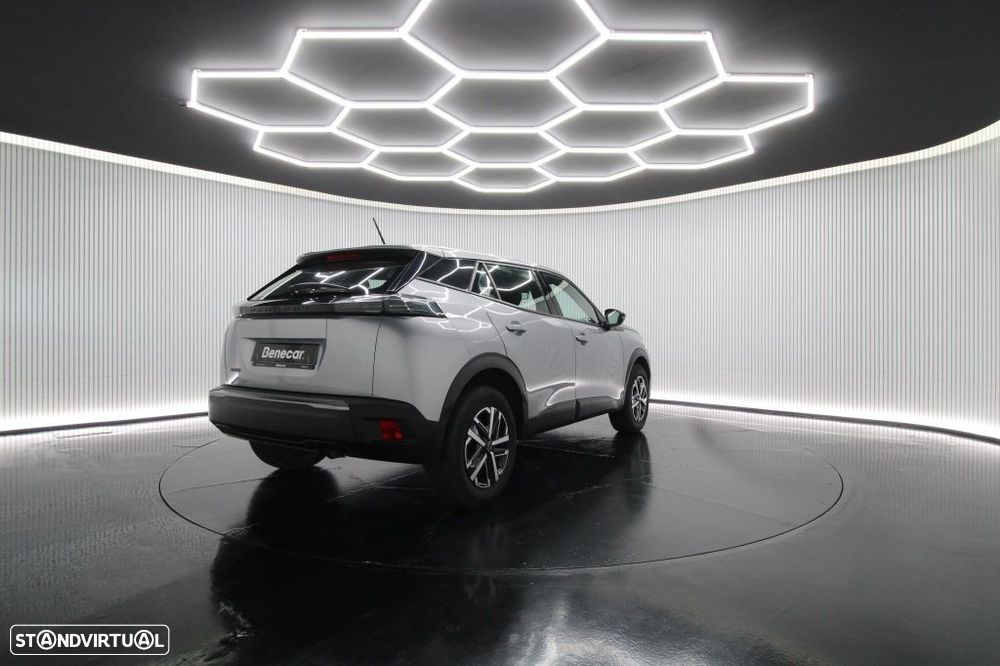 Peugeot 2008 1.2 PureTech Active - 8