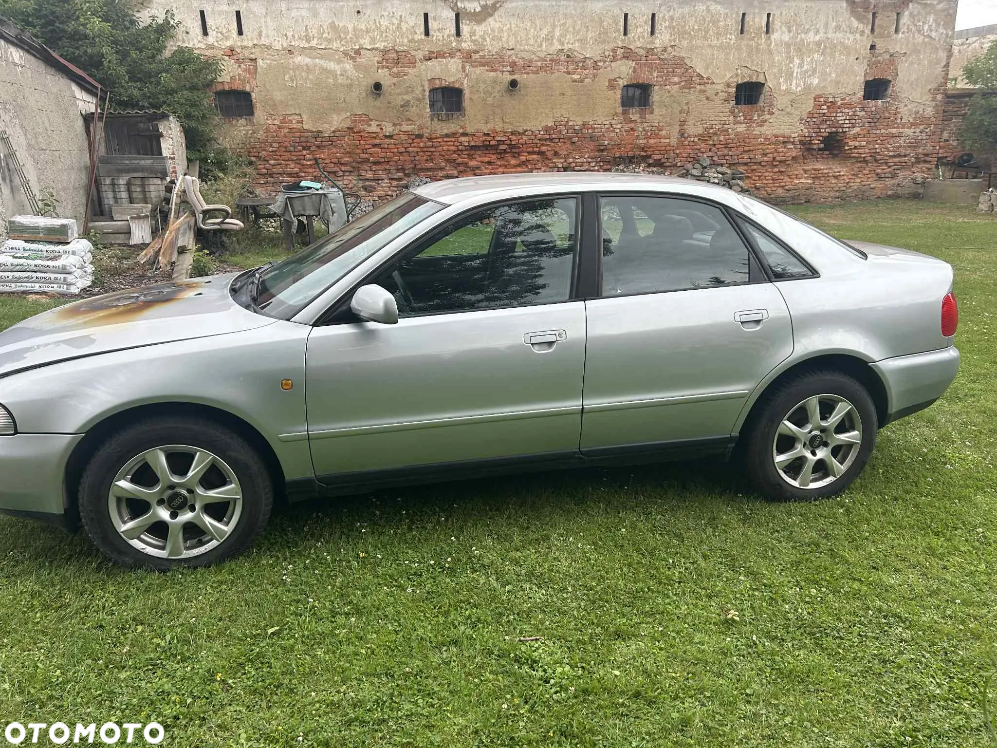 Audi A4 1.6 - 2