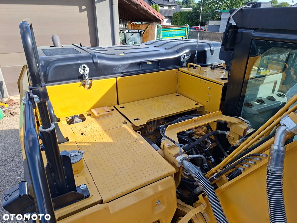 Caterpillar CAT 323 FL - 14