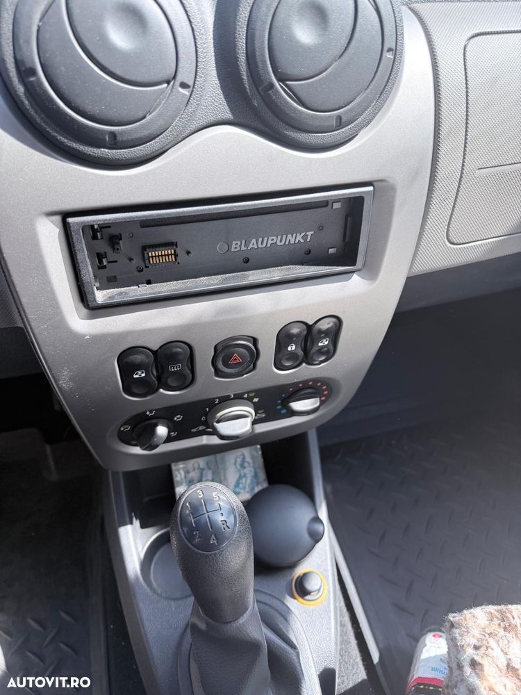 Dacia Logan - 4