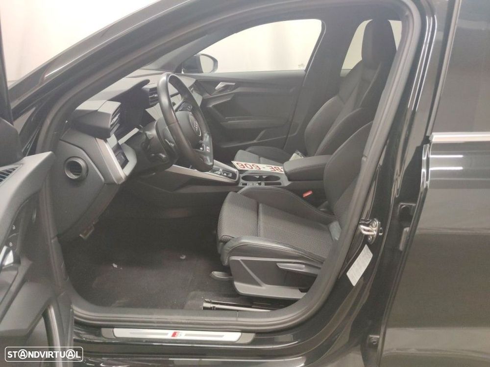 Audi A3 Sportback 40 TFSIe S tronic S line - 8