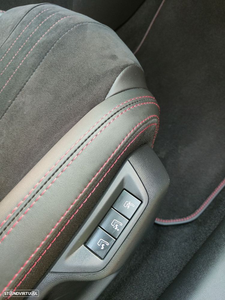 Peugeot 308 SW 1.5 BlueHDi GT EAT8 - 31