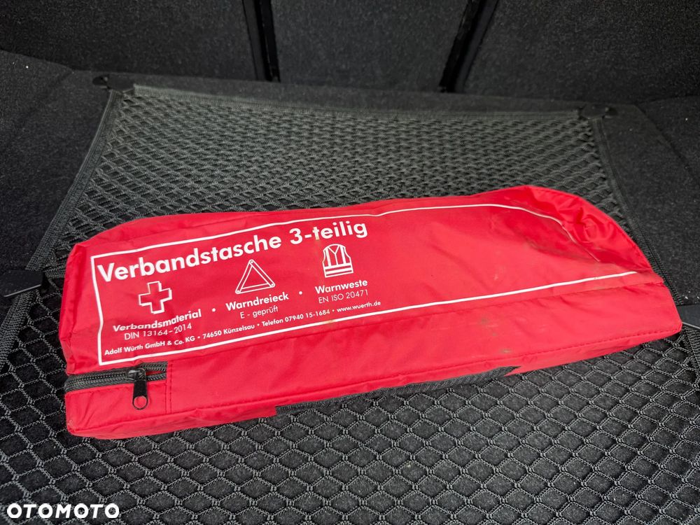 BMW Seria 1 120d Sport Line - 37