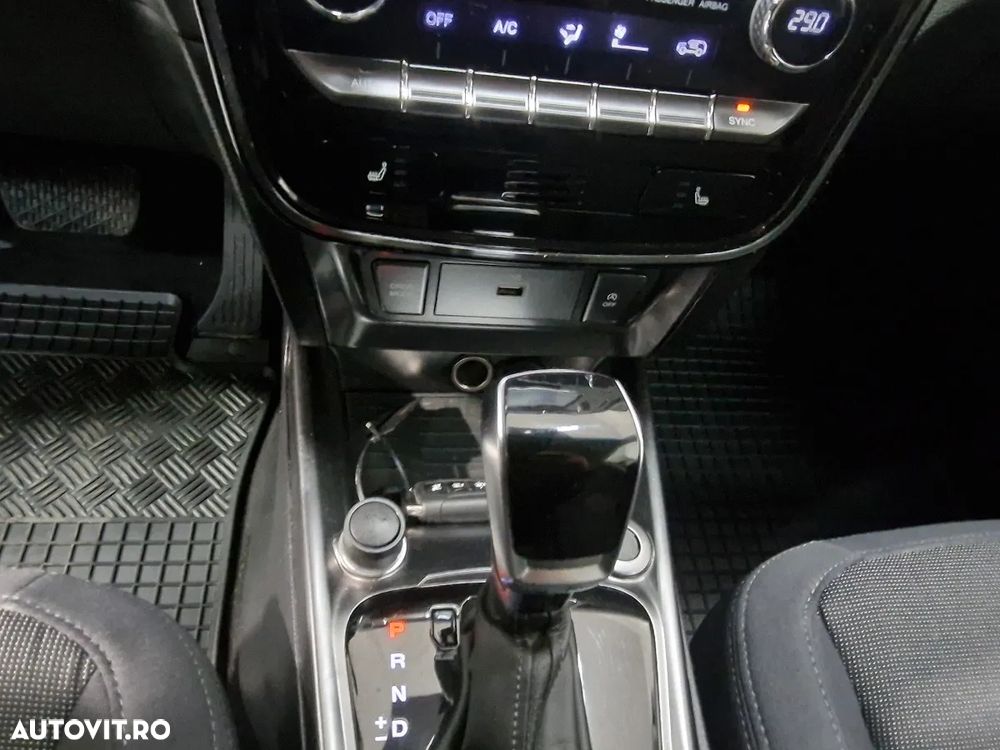 SsangYong Tivoli 1.5 GDI  Turbo STYLE - 13