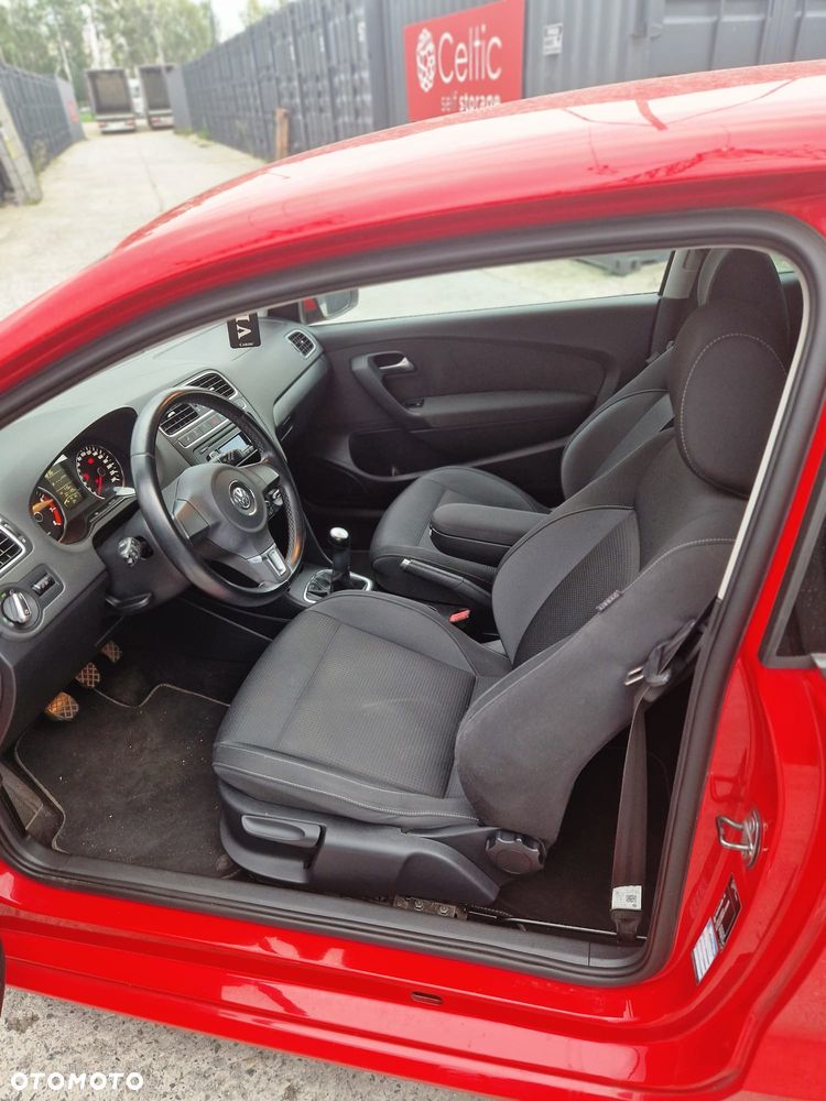 Volkswagen Polo 1.2 Blue Motion Technology Team - 27