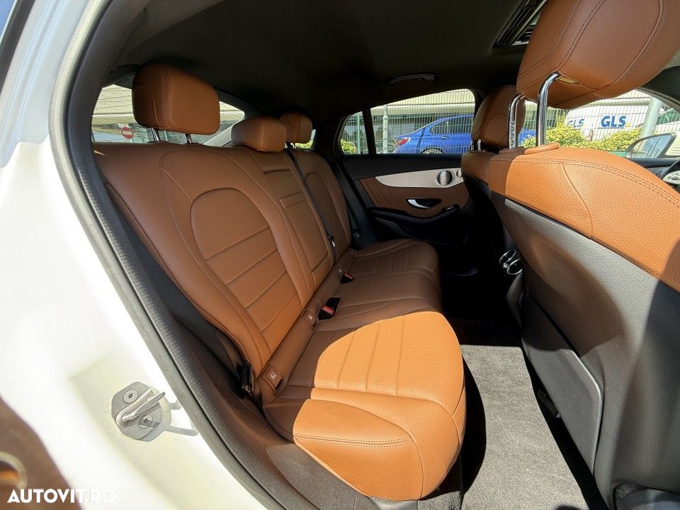 Mercedes-Benz GLC Coupe 300 d 4MATIC - 20