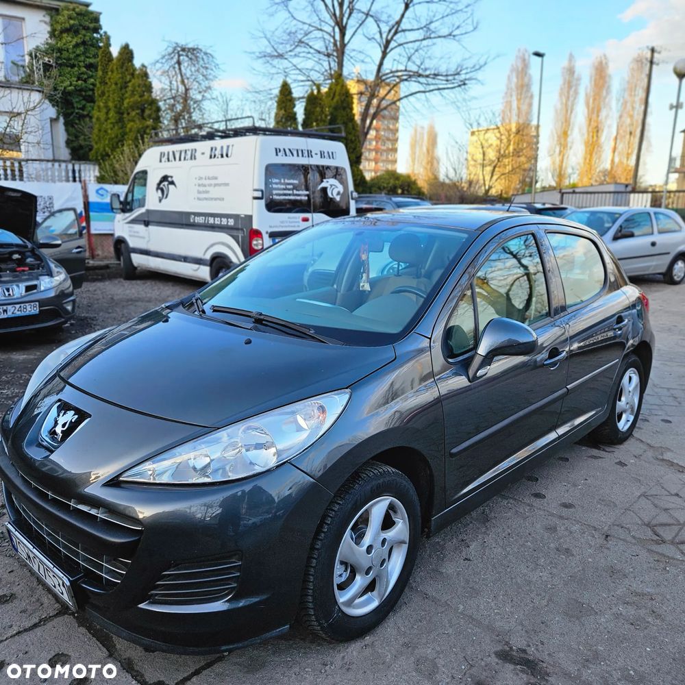 Peugeot 207 1.4 - 15
