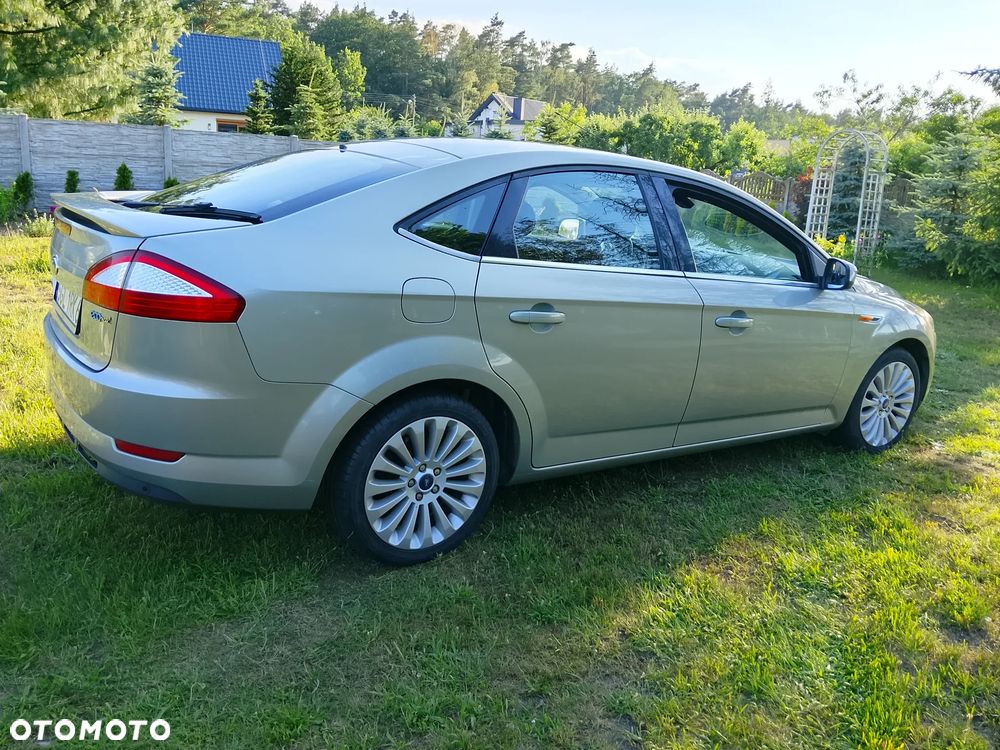 Ford Mondeo - 13