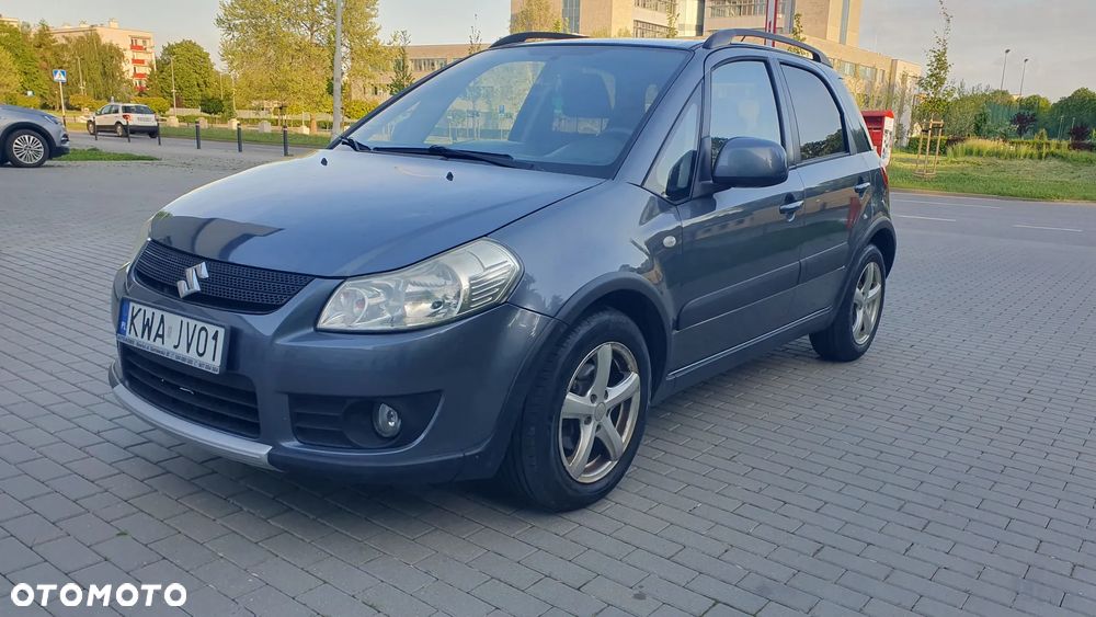 Suzuki SX4 1.6 VVT 4x2 Comfort - 2