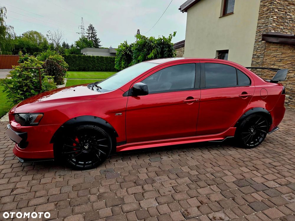 Mitsubishi Lancer - 12