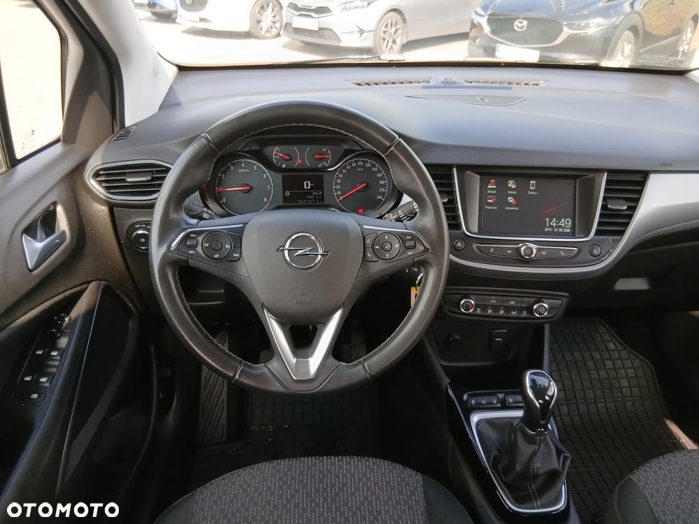 Opel Crossland X - 16