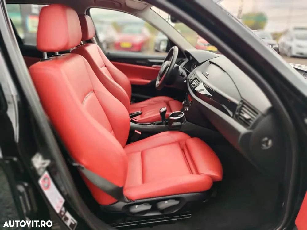 BMW X1 xDrive18d Sport Line - 3