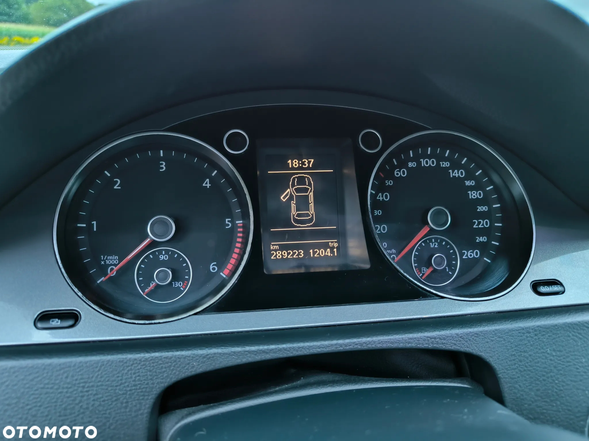 Volkswagen Passat 2.0 TDI DPF Trendline - 15