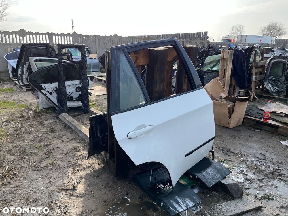 BMW X5 E70 DRZWI PRAWY TYŁ KOLOR A300 - 3