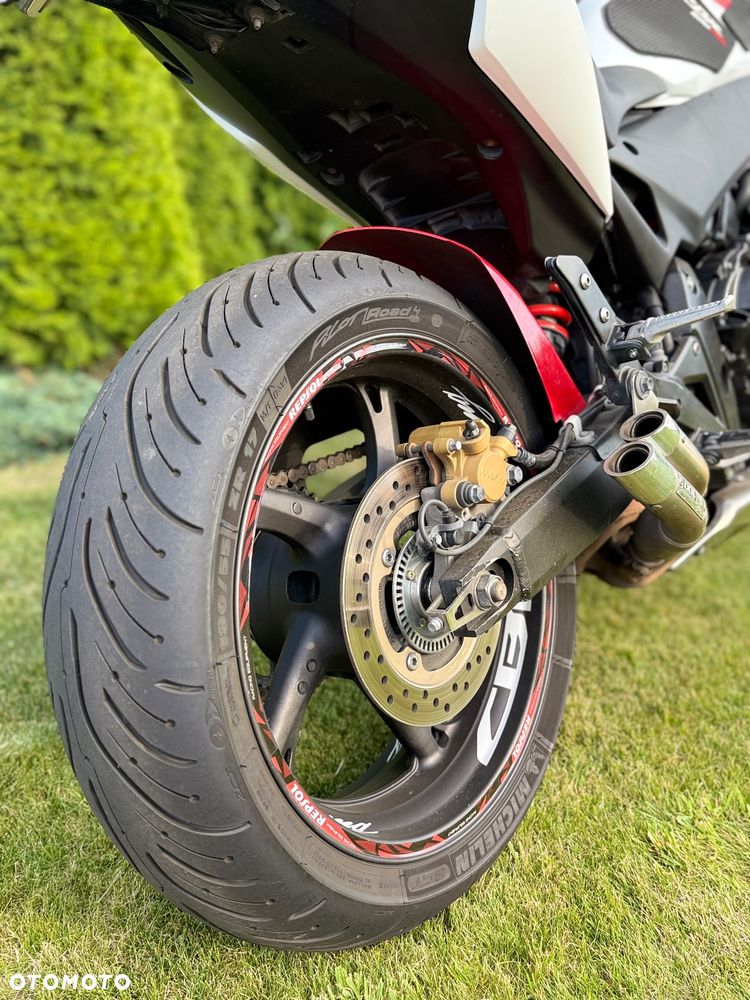 Honda CBR - 8