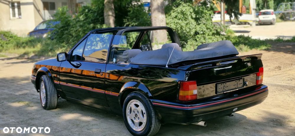 Ford Escort 1.6 CLX - 2