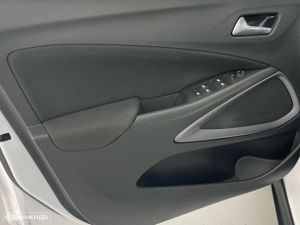 Opel Crossland 1.5 D Business Edition - 18