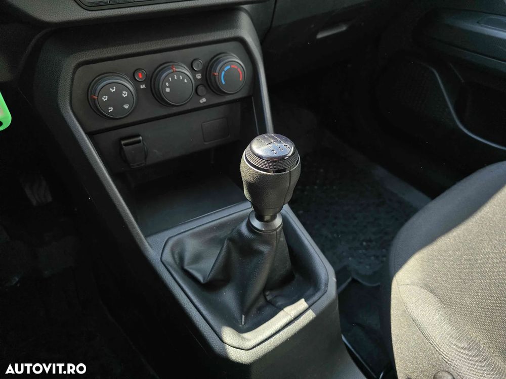Dacia Logan - 15