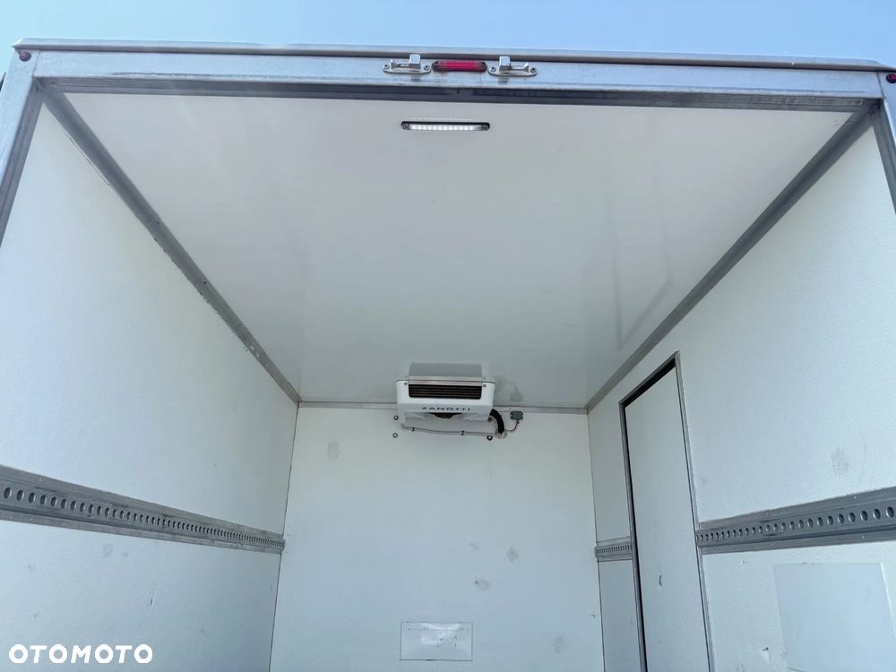 Renault Master  Master 145 DCI Kontener 3x Drzwi 230V Chłodnia/Mroźnia do -12, Salon PL, Jeden Właściciel - 9