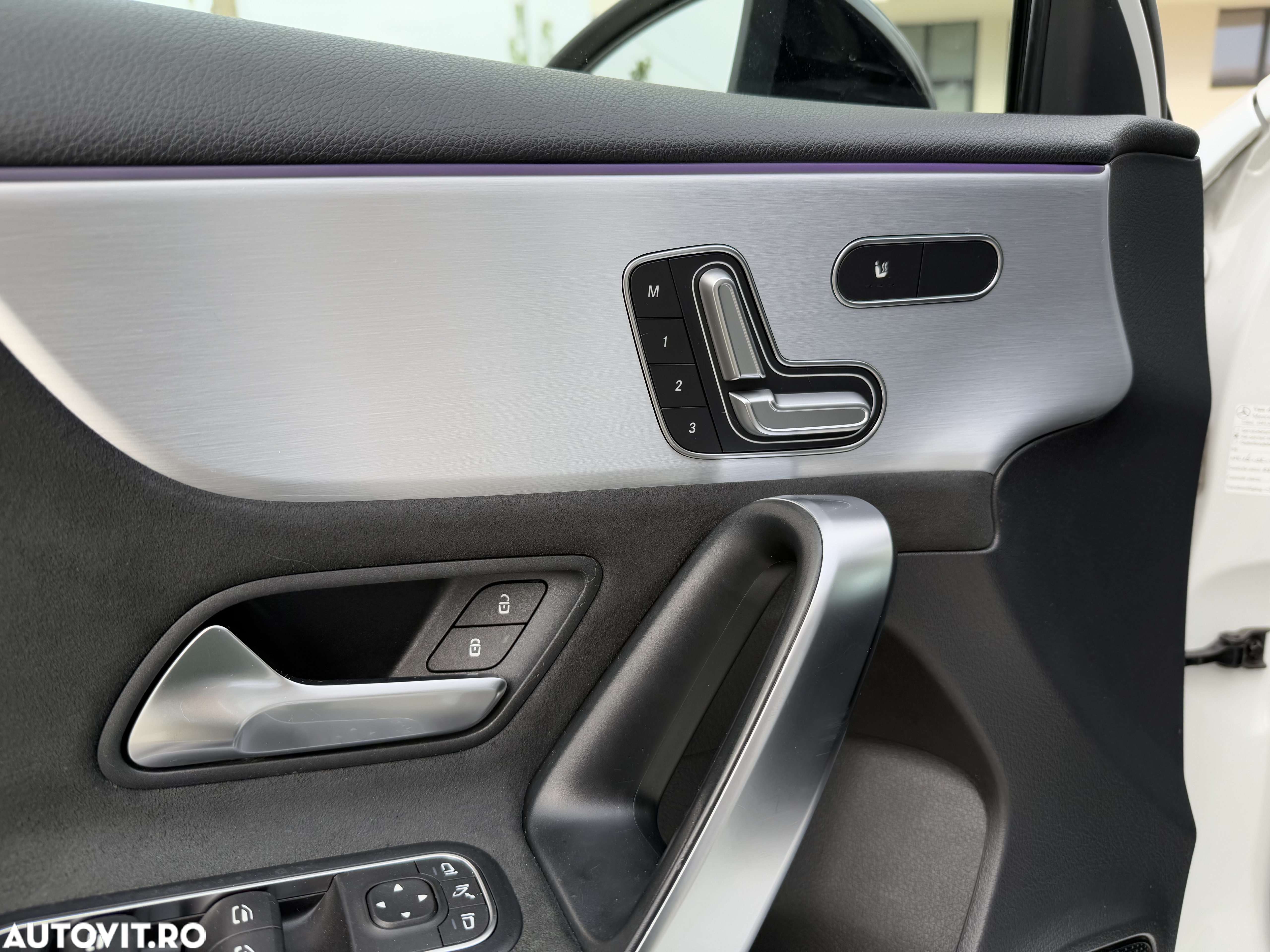 Mercedes-Benz A 180 7G-DCT Edition AMG Line - 11