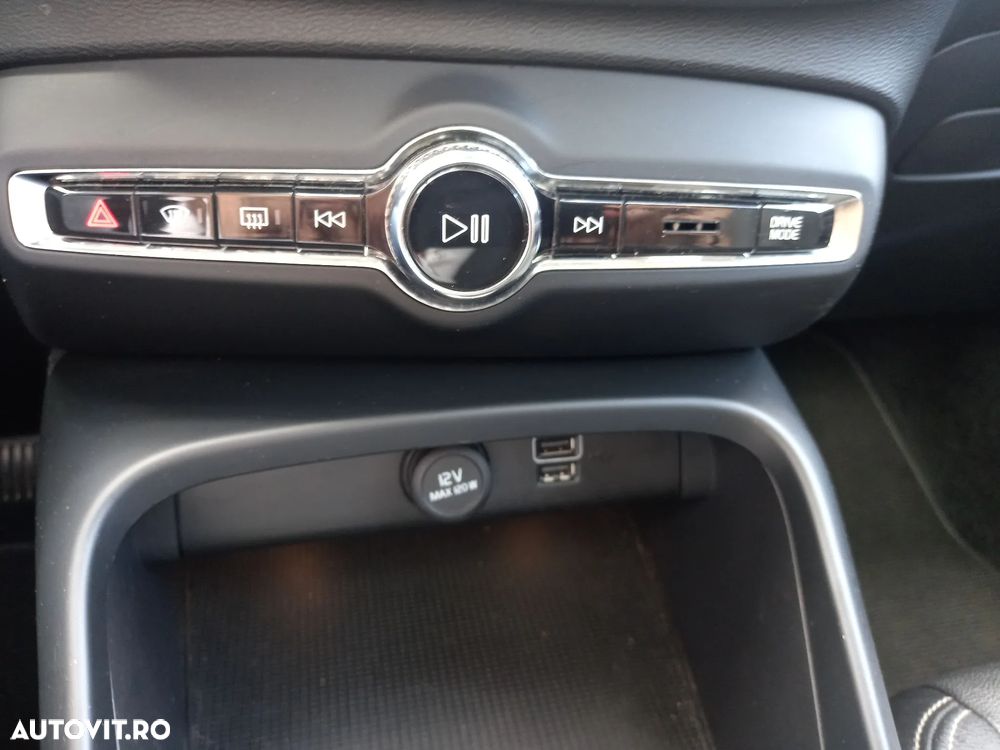 Volvo XC 40 D3 Geartronic Inscription - 24
