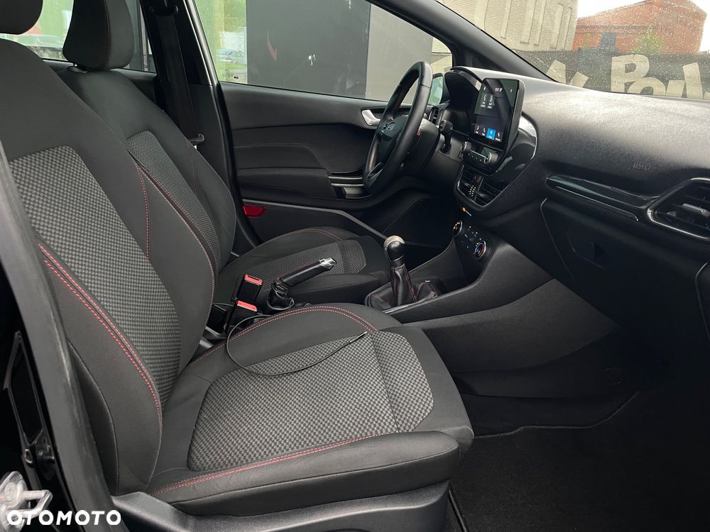 Ford Fiesta 1.1 S&S ST-LINE - 13