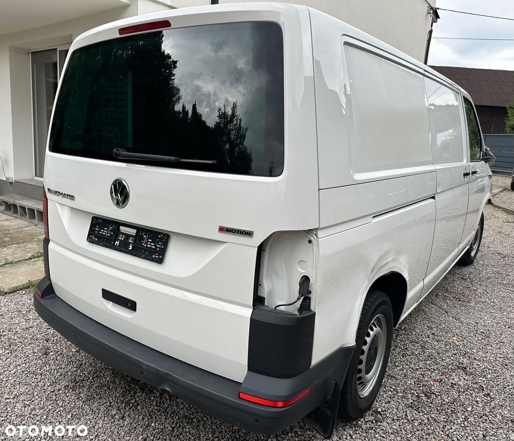Volkswagen Transporter - 8