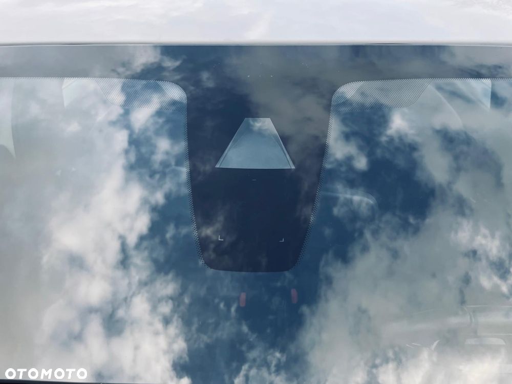 Peugeot 208 BlueHDi 100 Allure - 34