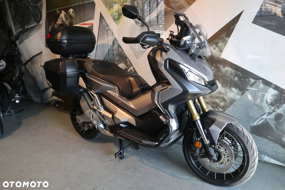Honda X-ADV - 16