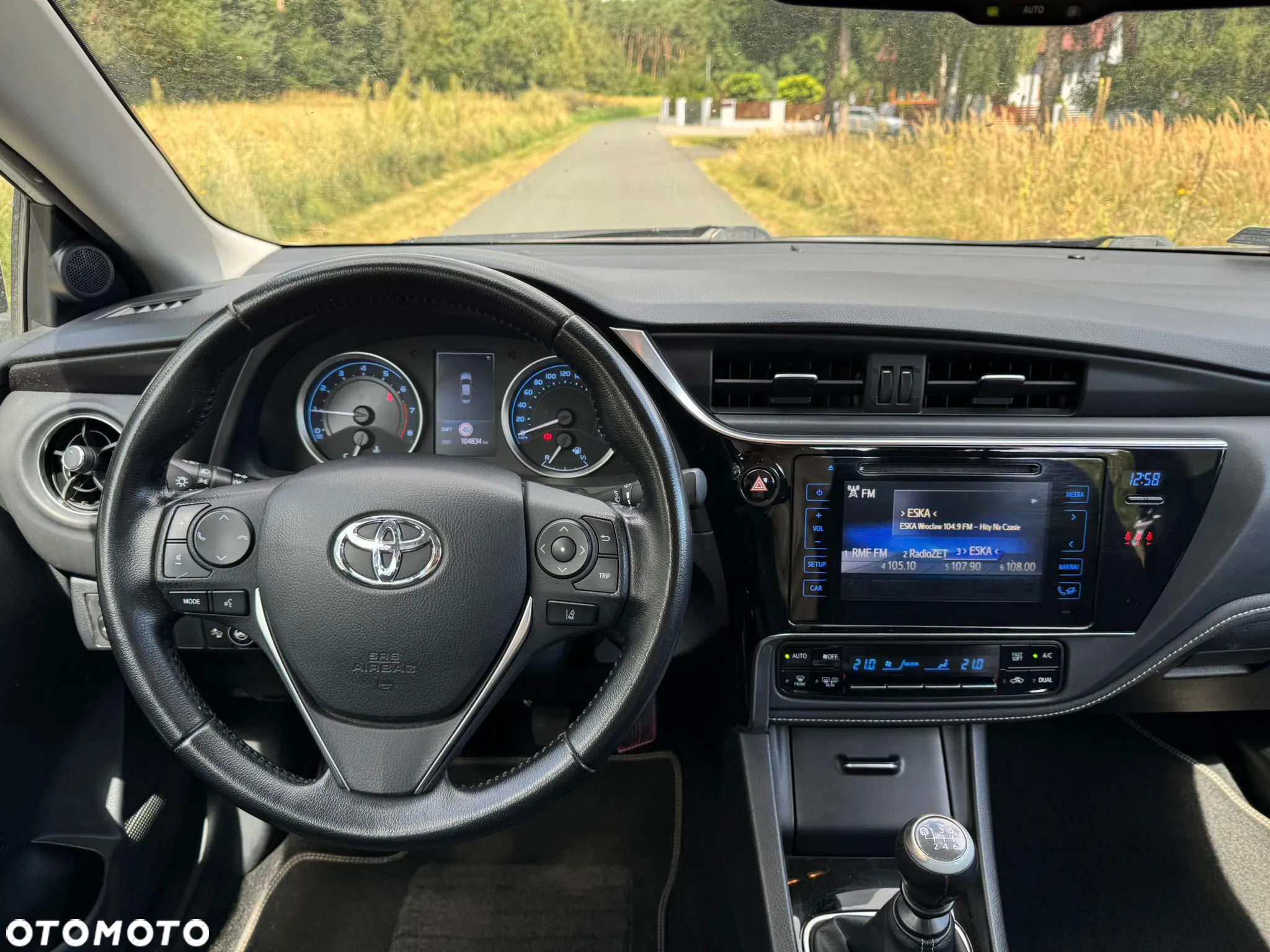 Toyota Corolla 1.6 Comfort - 7