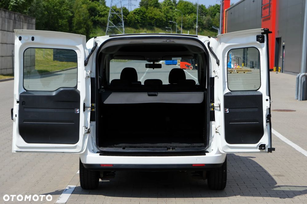 Fiat Doblo 1.4 16V Pop - 32