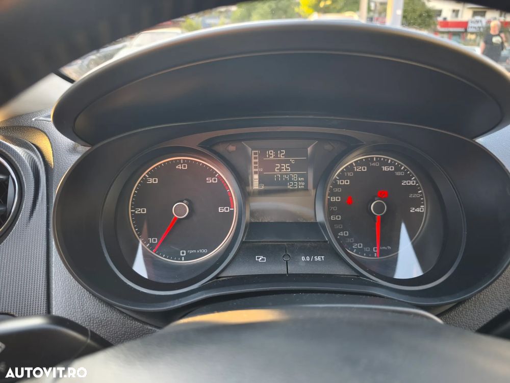 Seat Ibiza 1.6 TDI Style - 8