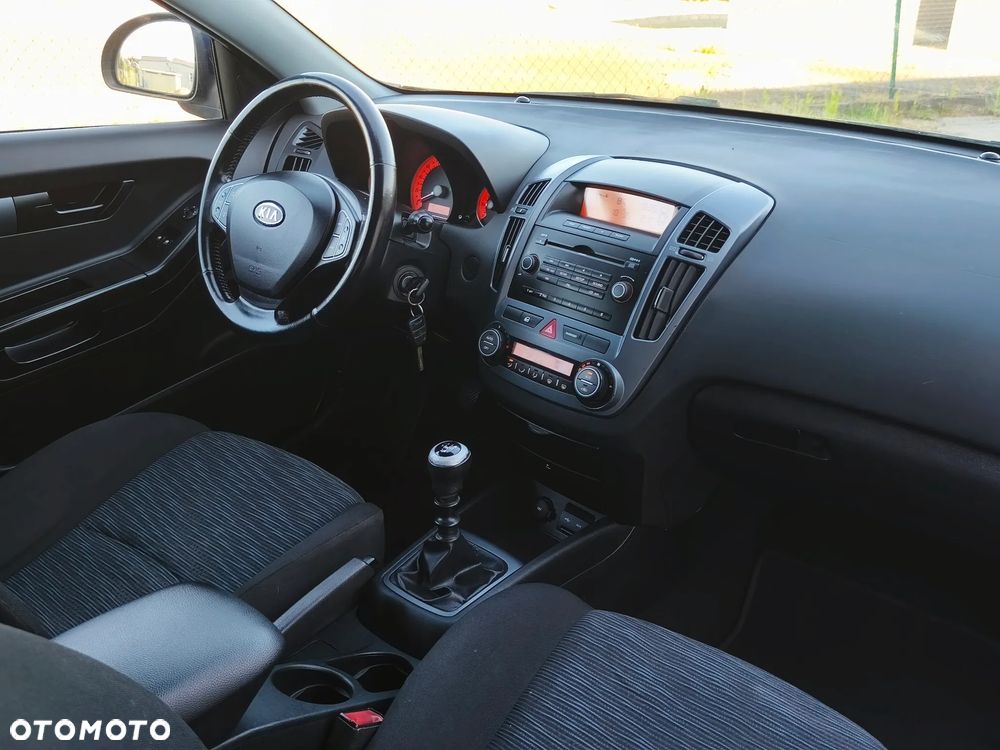 Kia ProCeed 1.4 Comfort + - 33