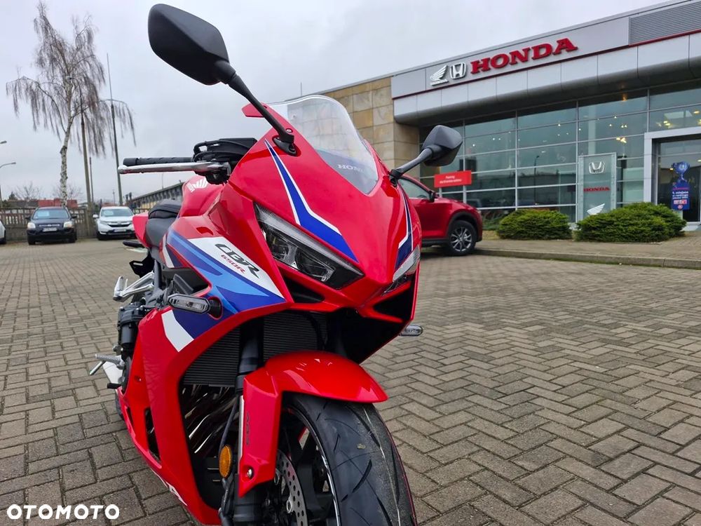 Honda CBR - 2
