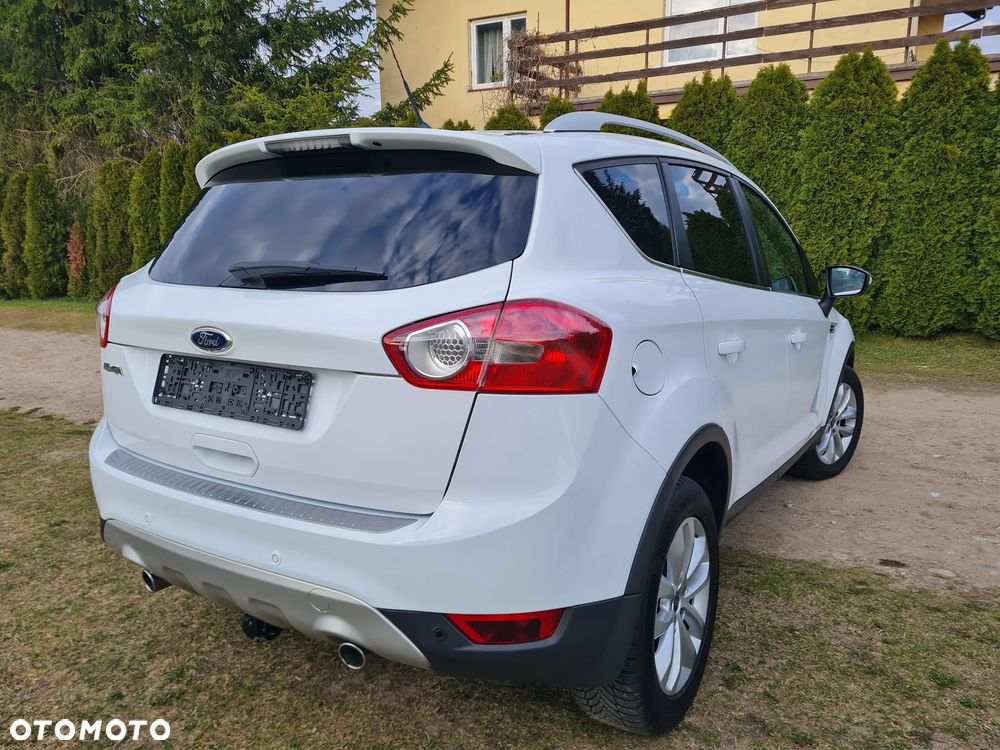 Ford Kuga - 10