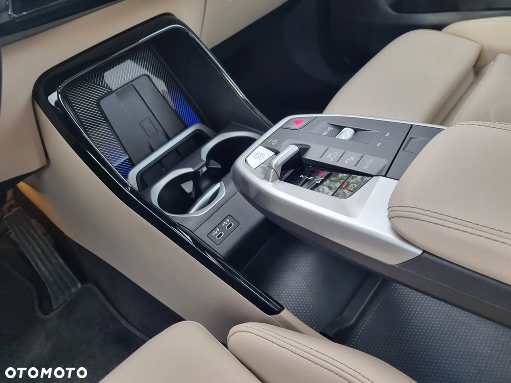 BMW X1 - 17