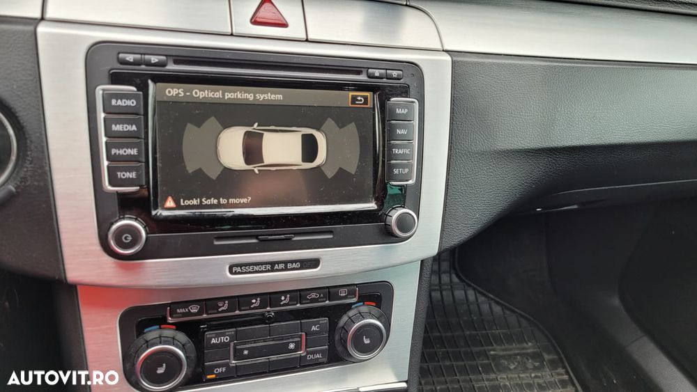 Volkswagen Passat 2.0TDI Comfortline DPF DSG - 9