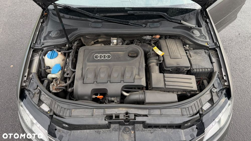 Audi A3 Sportback 2.0 TDI DPF Attraction - 7