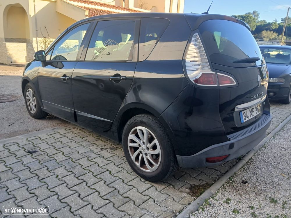Renault Scénic 1.5 dCi Bose Edtion SS - 4