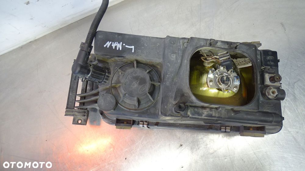 LAMPA LEWA PRZEDNIA MAN TGL 12.210 - 3