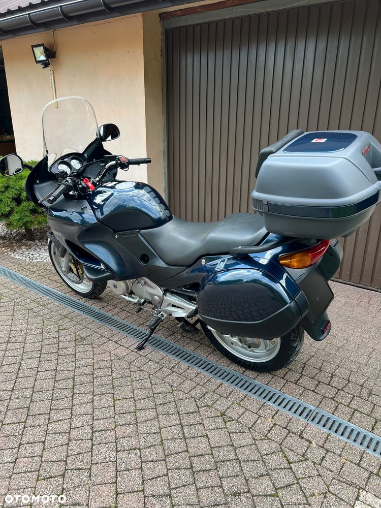 Honda NTV - 22