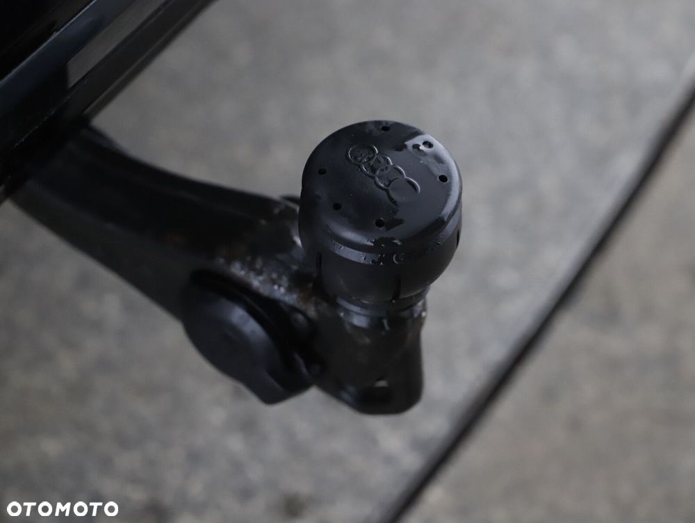 Audi A6 Allroad - 28