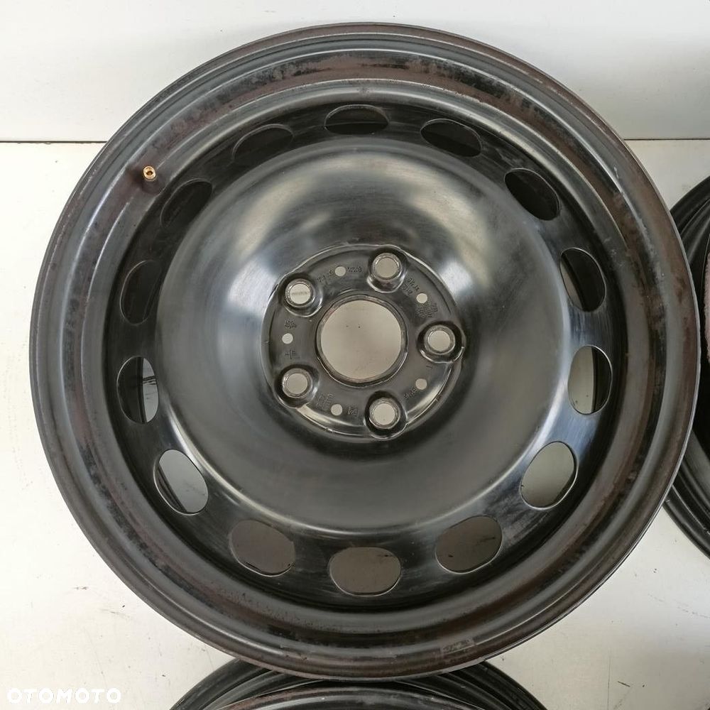 Felgi 5x112 16 Seat Leon + Kołapki 4szt (F2171) - 2