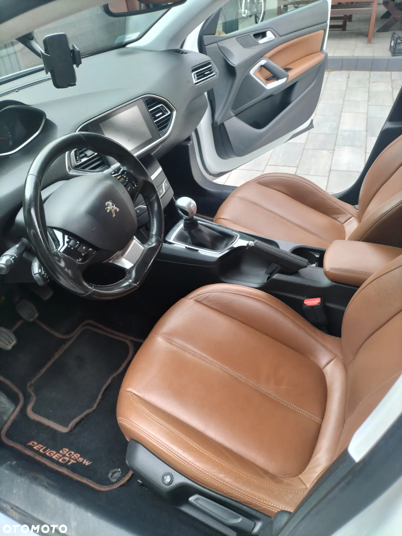 Peugeot 308 1.6 BlueHDi Allure S&S - 7