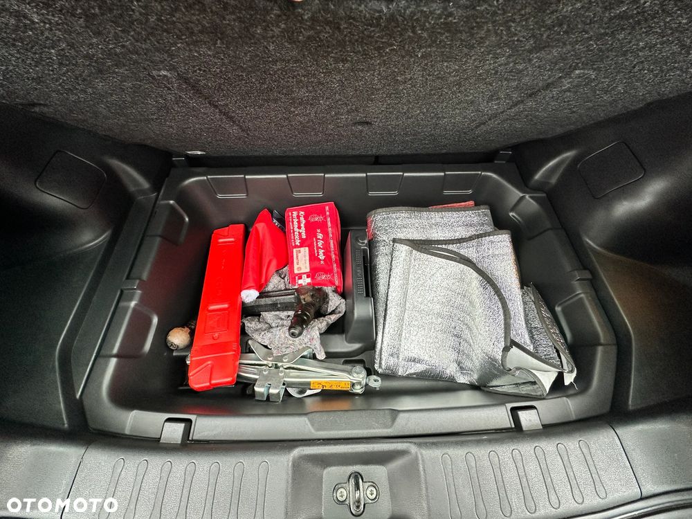 Nissan Juke 1.6 Start/Stop Tekna - 28