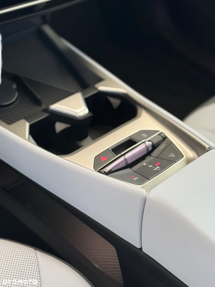BMW i3 50 xDrive 113.4kWh - 33