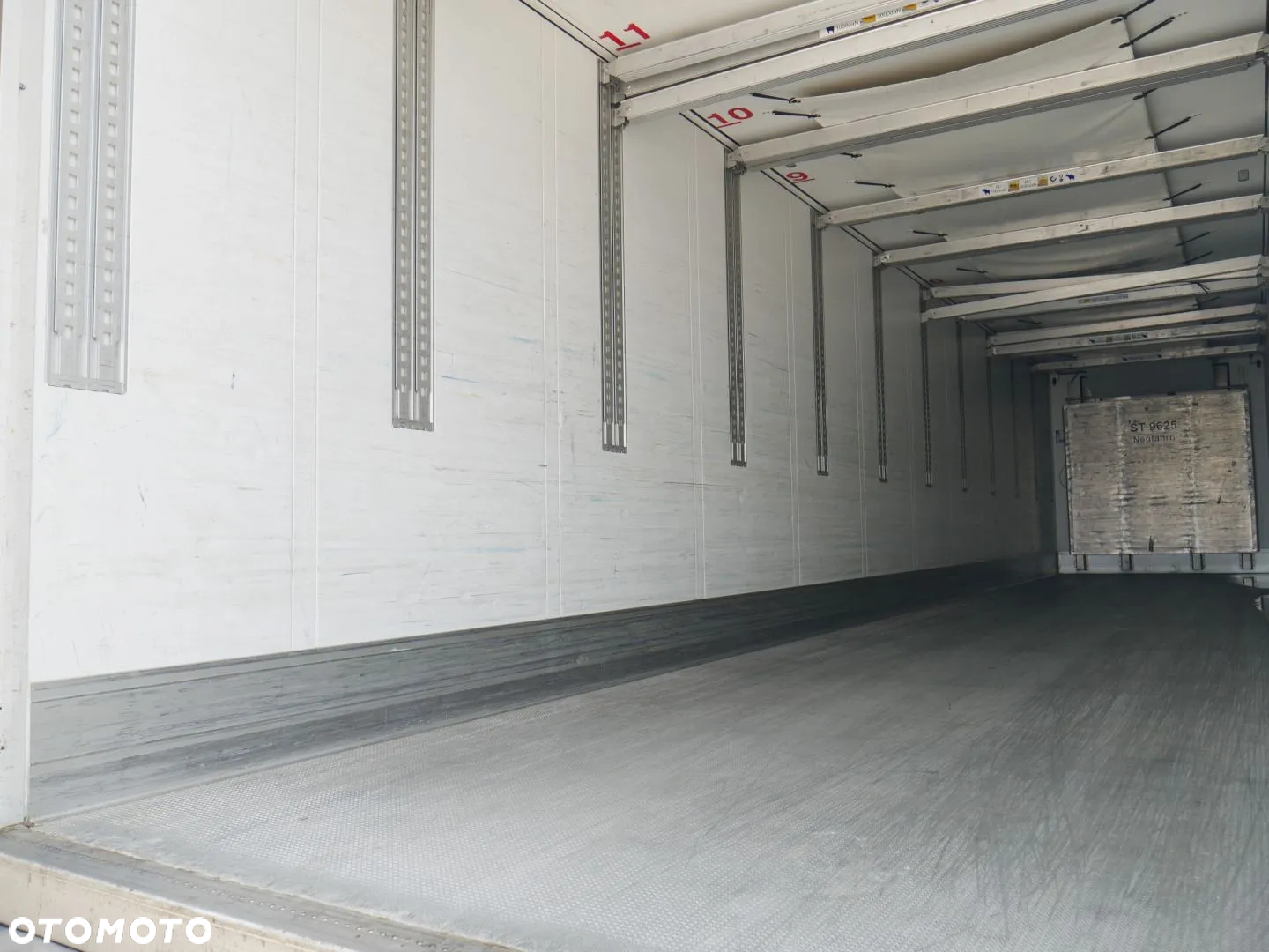 Schmitz Cargobull Chłodnia 60 / Doppelstock / Thermo King 300 / TIP 640641 - 14