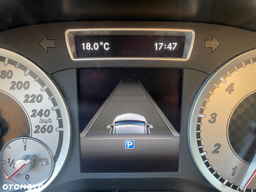 Mercedes-Benz Klasa A 200 (BlueEFFICIENCY) Urban - 22