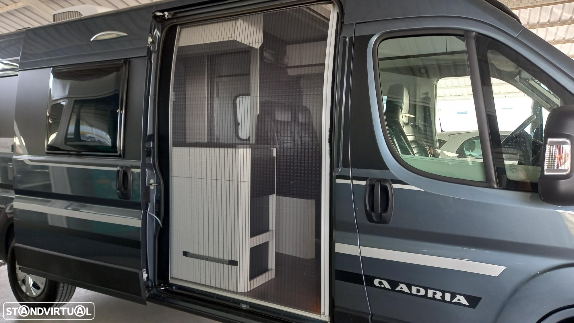 Adria Twin Supreme 600 SPB - Autocaravana - 19