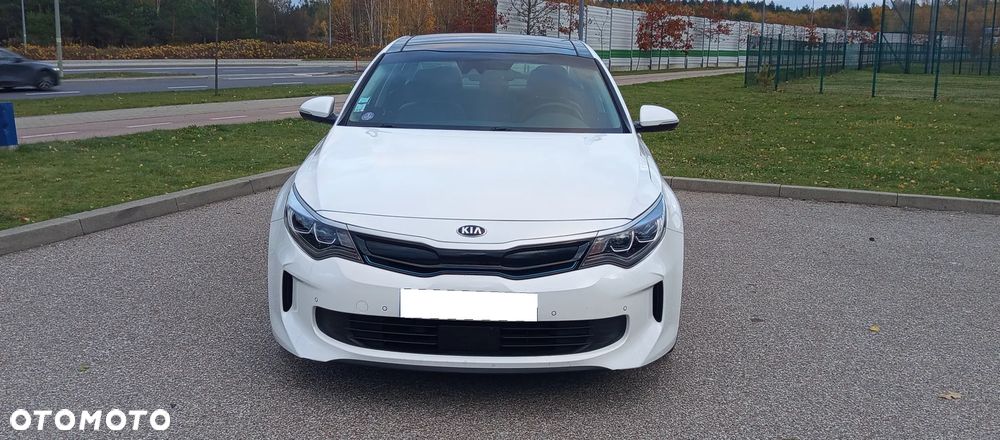 Kia Optima Plug-in Hybrid - 2